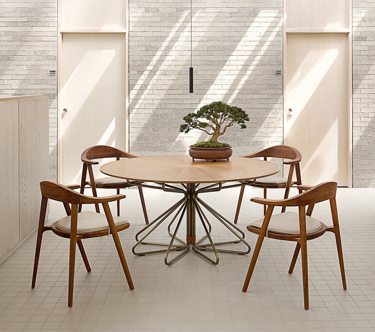 Mantis Chair